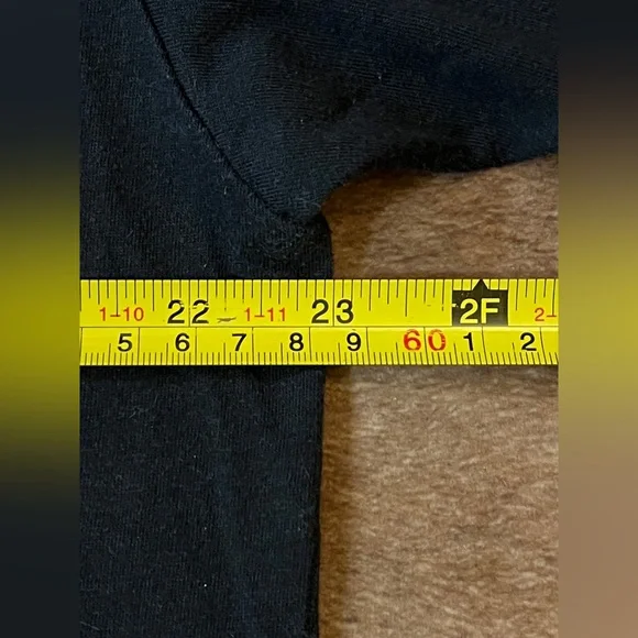 30 Seconds Out Black Graphic Crewneck T-Shirt - Picture 6 of 7